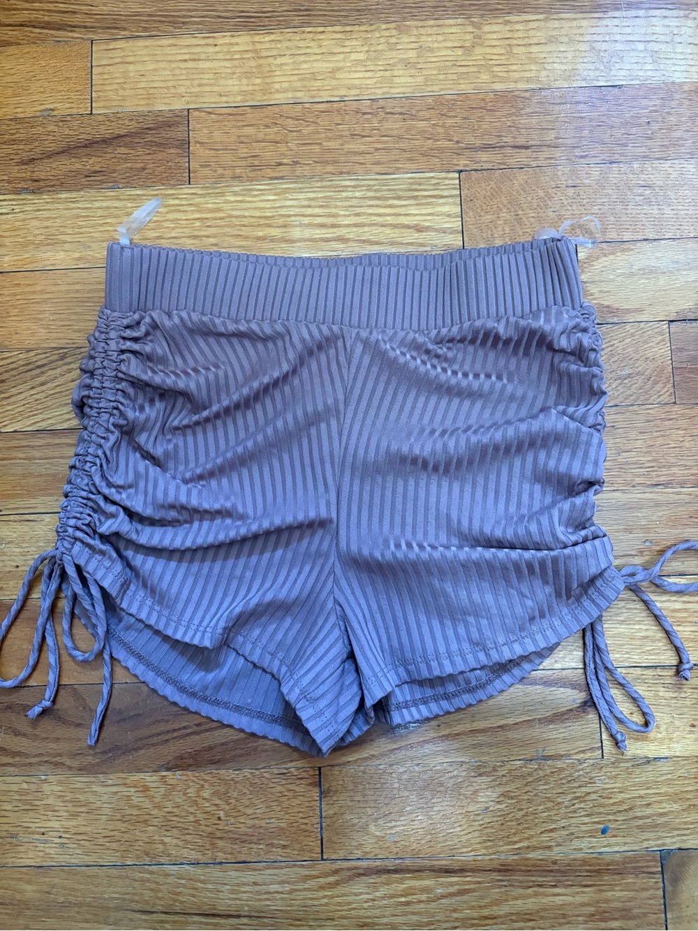 Blue Blush Ribbed Side-Ruched shorts - Mauve Taupe